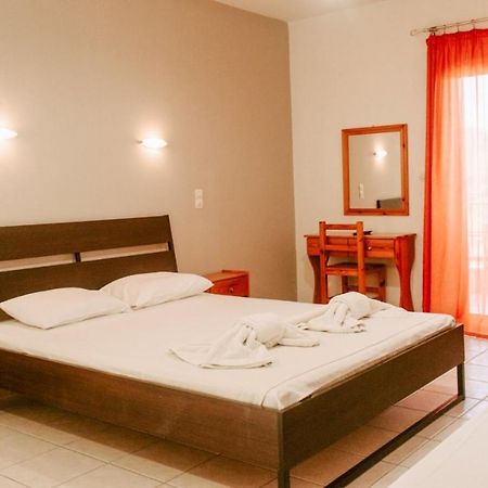 Alexios Apartments Пердика Екстериор снимка
