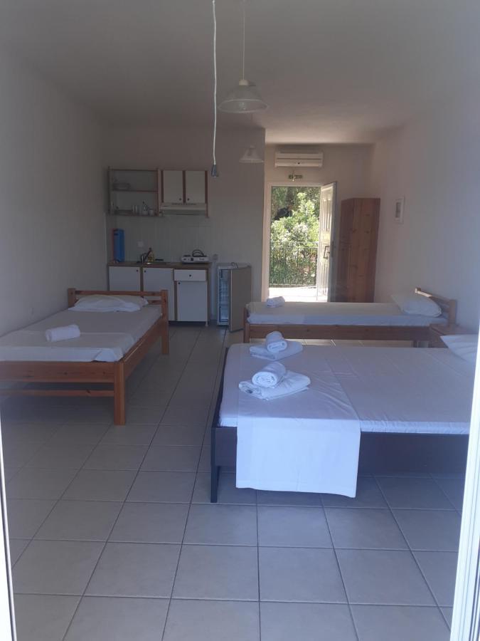 Alexios Apartments Пердика Екстериор снимка