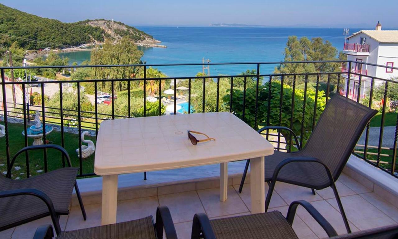 Alexios Apartments Пердика Екстериор снимка